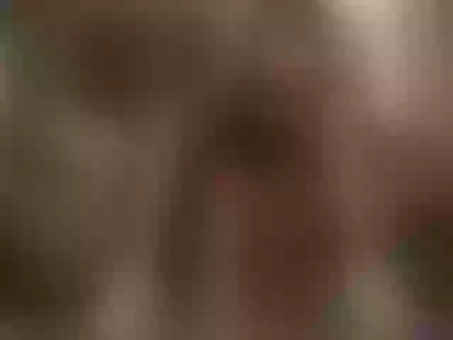 Live sex webcam photo for Lolypop19 #288090070