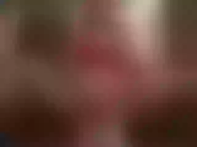 Live sex webcam photo for Lolypop19 #289460814