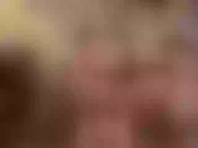 Live sex webcam photo for Lolypop19 #290734436