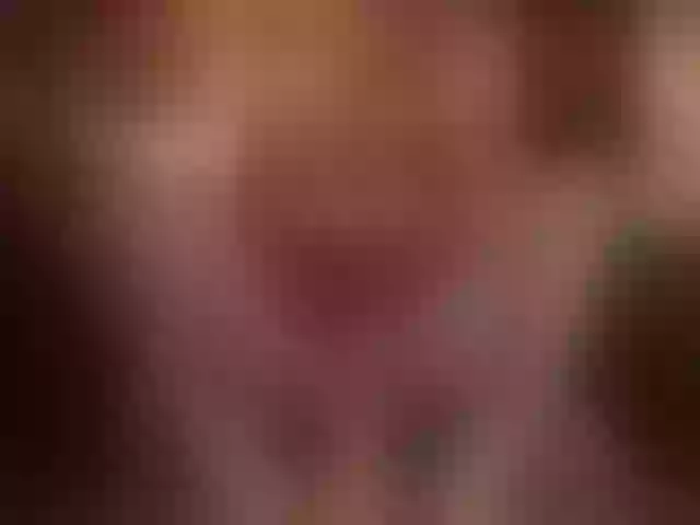 Live sex webcam photo for Lolypop19 #291107388