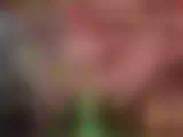 Live sex webcam photo for Lolypop19 #292143463