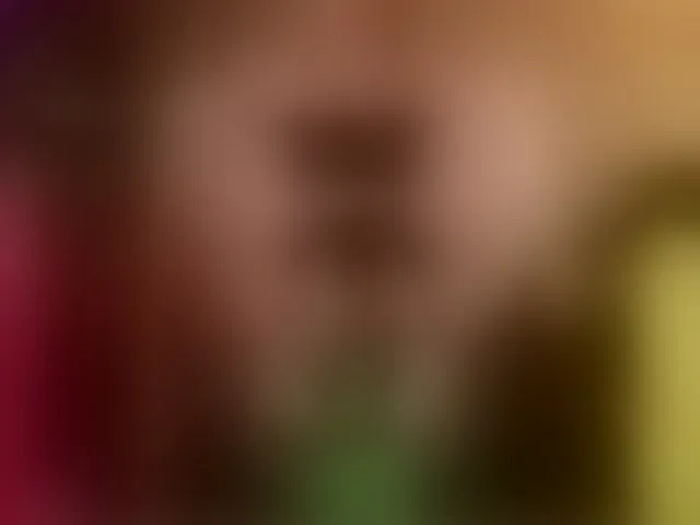 Live sex webcam photo for Lolypop19 #293688025