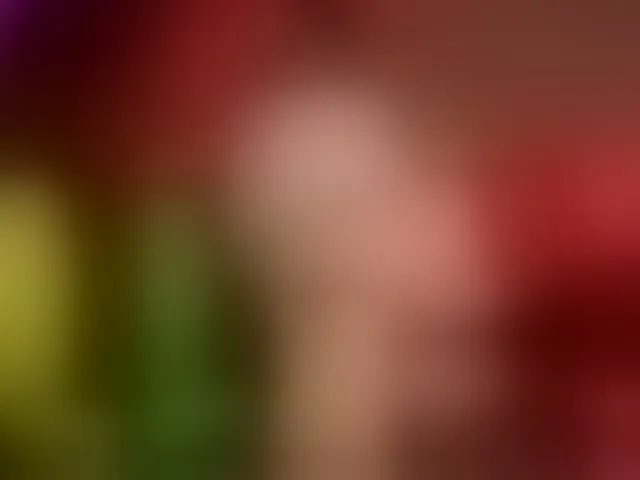 Live sex webcam photo for Lolypop19 #293878533