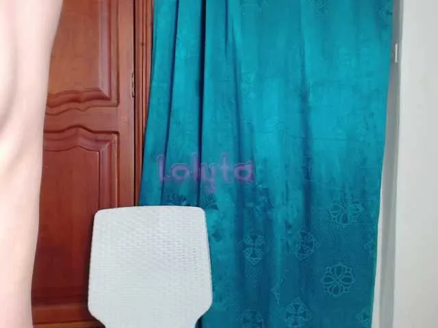 Live sex webcam photo for Lolytapop #272393360