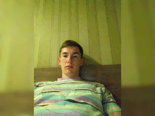 Live sex webcam photo for Lonely-Boy-- #291753754
