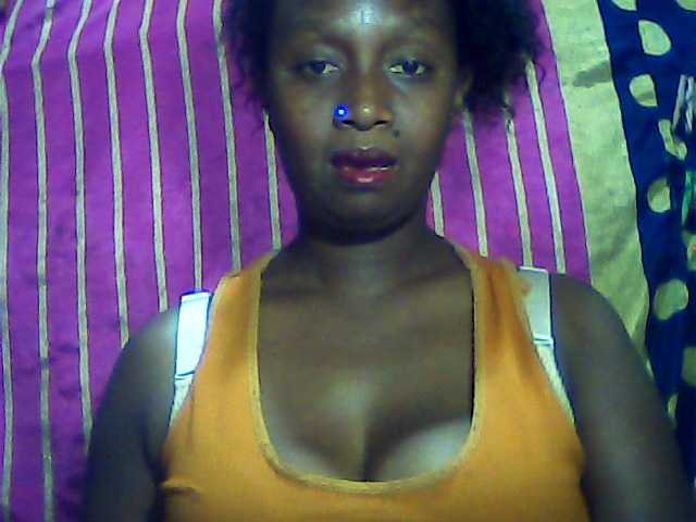 Live sex webcam photo for Loneyone2 #275499046