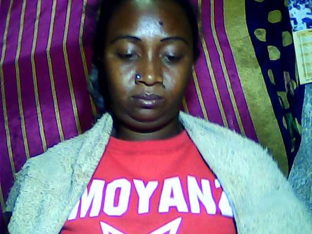 Live sex webcam photo for Loneyone2 #275532911