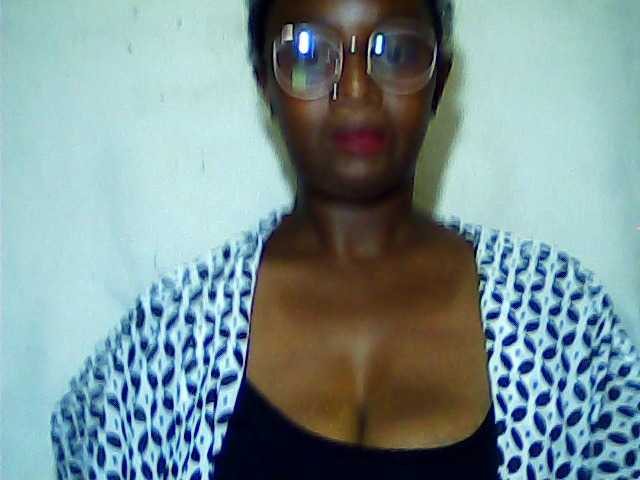 Live sex webcam photo for Loneyone2 #275538008