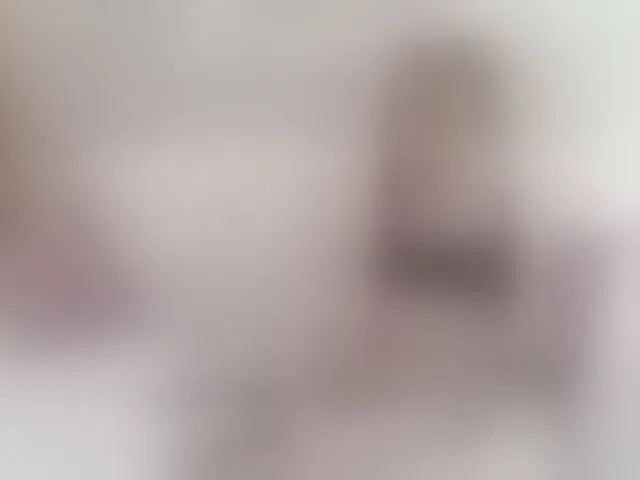 Live sex webcam photo for LopnLous #272873710