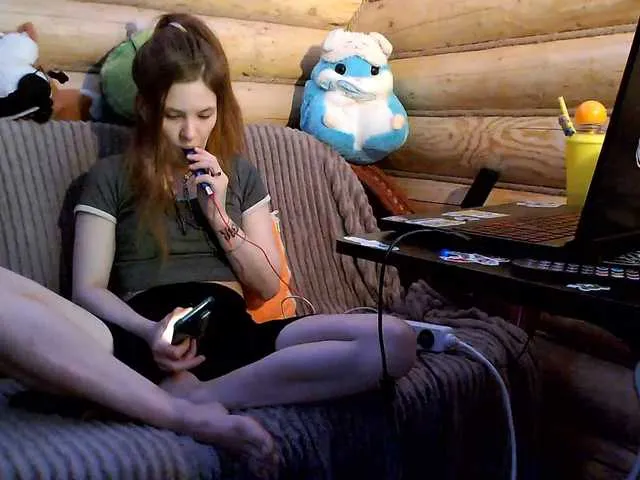 Live sex webcam photo for LopnLous #277666497