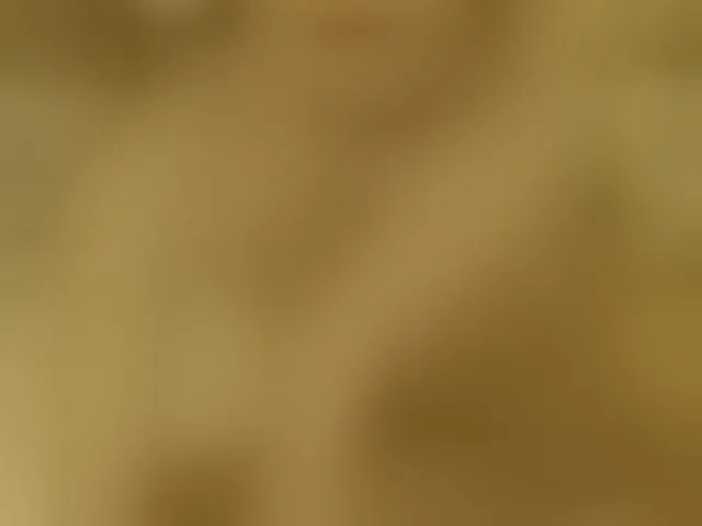 Live sex webcam photo for Lora8888 #293227190