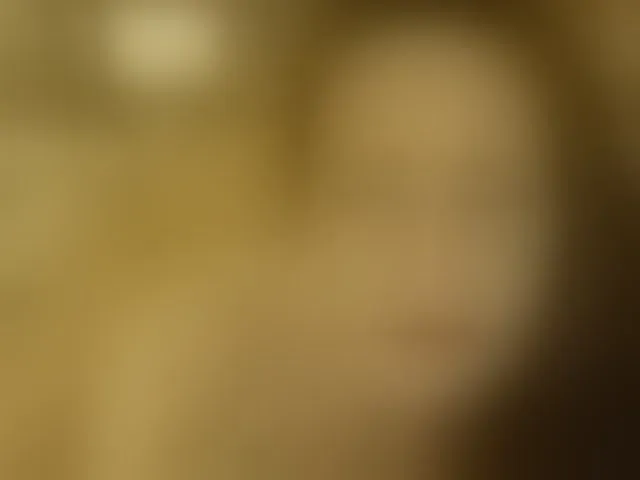 Live sex webcam photo for Lora8888 #293312844
