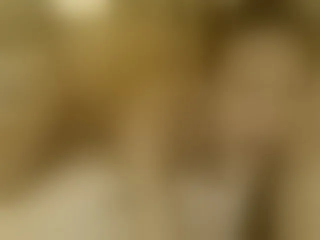 Live sex webcam photo for Lora8888 #293957313