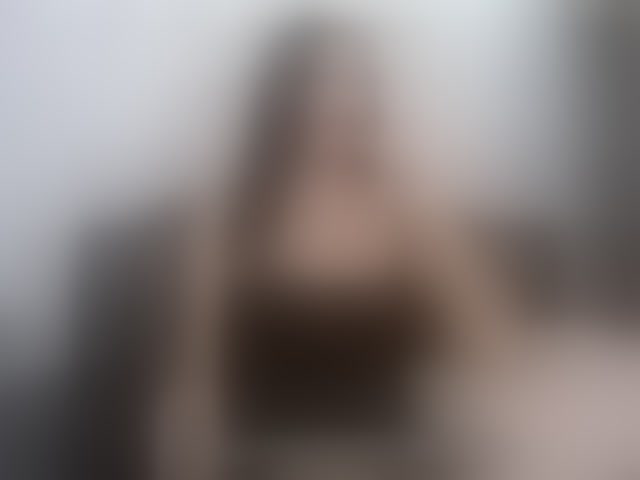 Live sex webcam photo for LoraBennett #294073113