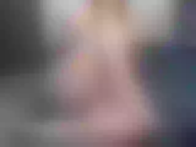 Live sex webcam photo for LoraMiss #277683542