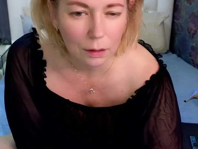 Live sex webcam photo for LoraMiss #292321794