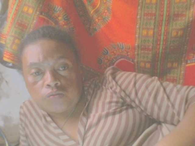 Live sex webcam photo for LorahXVane #290977116