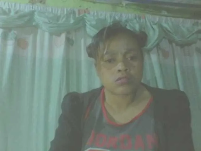 Live sex webcam photo for LorahXVane #291513214