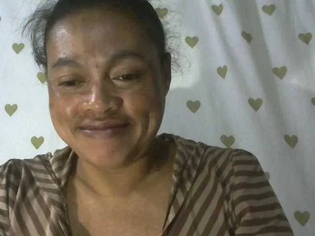 Live sex webcam photo for LorahXVane #291648112