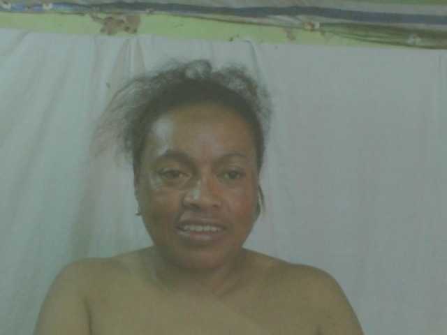 Live sex webcam photo for LorahXVane #291986766