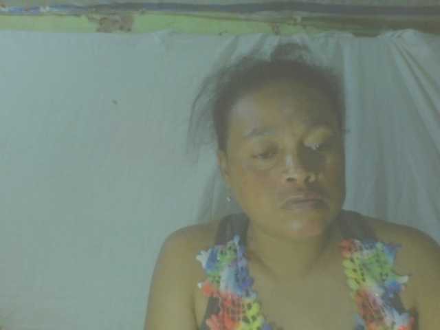 Live sex webcam photo for LorahXVane #292028058