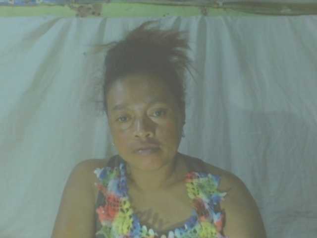 Live sex webcam photo for LorahXVane #292044656