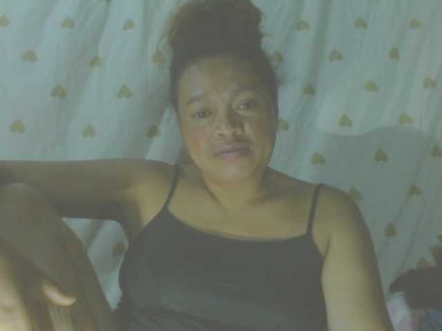 Live sex webcam photo for LorahXVane #292186577