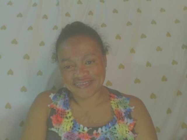 Live sex webcam photo for LorahXVane #292193828