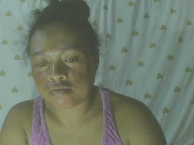 Live sex webcam photo for LorahXVane #292310723