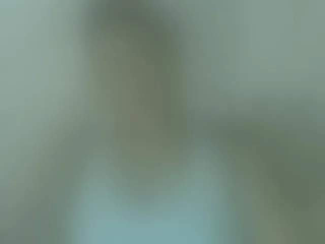 Live sex webcam photo for LorahXVane #292977910