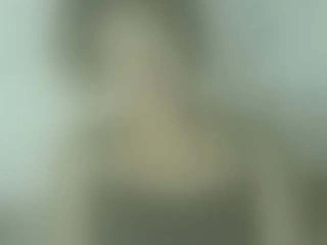 Live sex webcam photo for LorahXVane #293057255