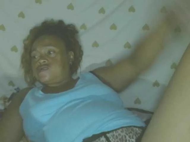 Live sex webcam photo for LorahXVane #293162006