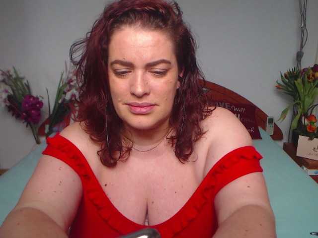 Live sex webcam photo for Loraynne #272688242