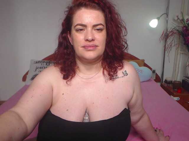 Live sex webcam photo for Loraynne #273401091