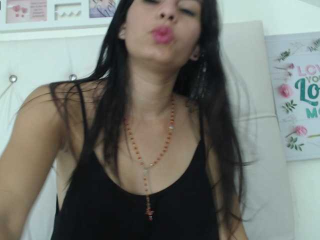 Live sex webcam photo for LoreanaSweet #271899105