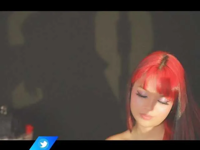 Live sex webcam photo for LorenRosse #278217008