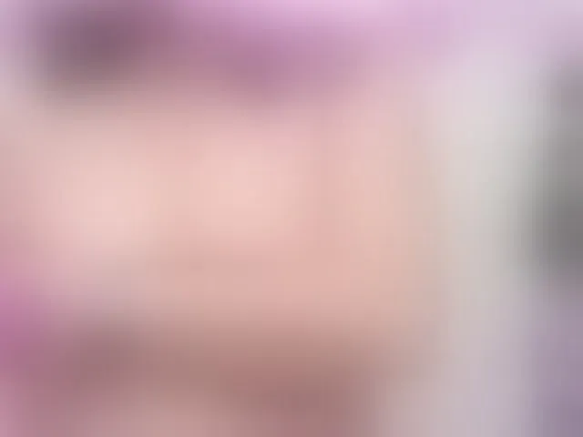 Live sex webcam photo for Lorena422 #293597244