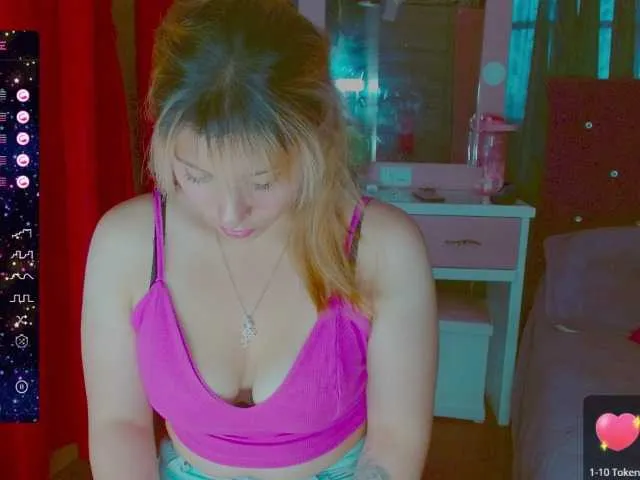 Live sex webcam photo for Lorenalyh #276184137