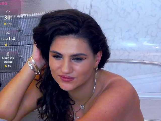 Live sex webcam photo for LorenneMays #292018501