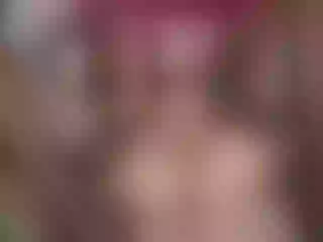 Live sex webcam photo for LoriMinelli #292020373
