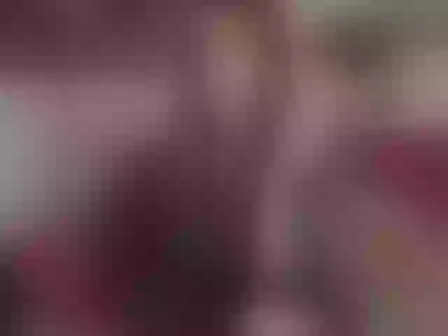 Live sex webcam photo for LoriMinelli #292060977