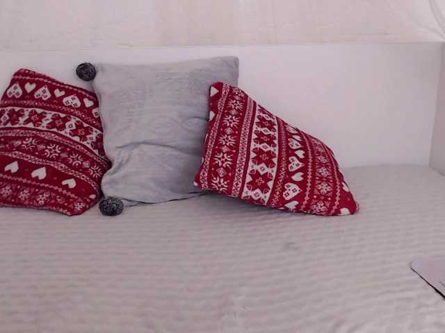 Live sex webcam photo for LornaSerenity #273884025