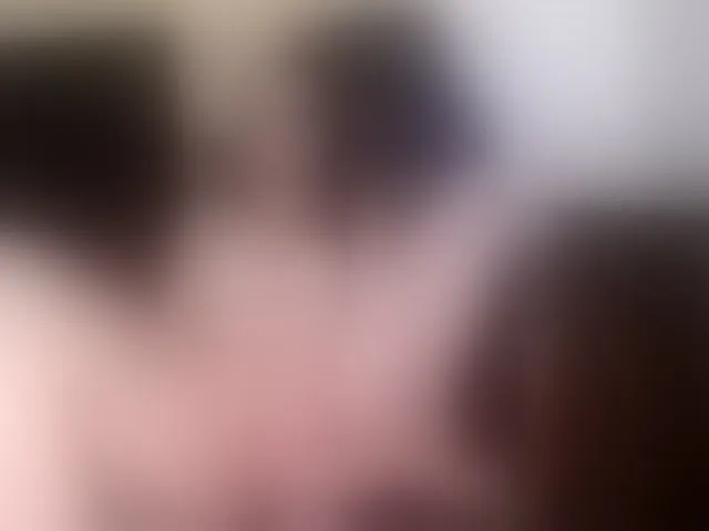 Live sex webcam photo for Lorraine-page #273810480