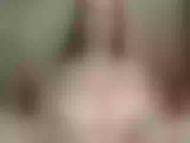 Live sex webcam photo for Lorraine01 #271715328