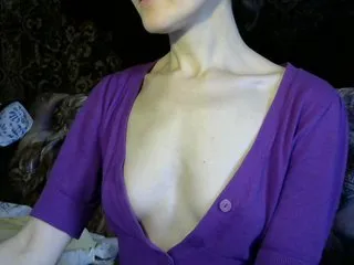 Live sex webcam photo for LorraineOSun #287920694