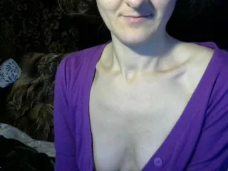 Live sex webcam photo for LorraineOSun #287920701