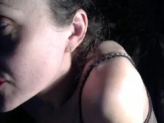 Live sex webcam photo for LorraineOSun #287921036