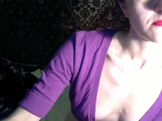 Live sex webcam photo for LorraineOSun #287921395