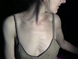 Live sex webcam photo for LorraineOSun #287921507