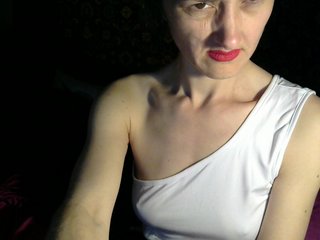 Live sex webcam photo for LorraineOSun #229895139